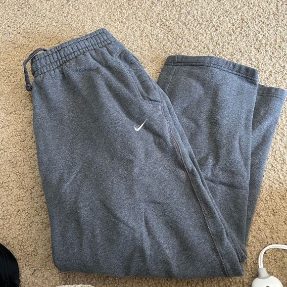 Nike Other - Nike Club Fleece Sweatpants